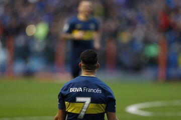 Buenos Aires 1 Octubre 2017
Super Liga 2017
Boca Juniors vs Chacarita Juniors por la 5ta fecha en el Estadio La Bombonera.
Gol y festejos de  Cristian Pavon de Boca Juniors
Foto Ortiz Gustavo 