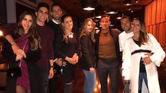 Bartra, Busquets, Thiago y Jordi Alba, de cena en familia