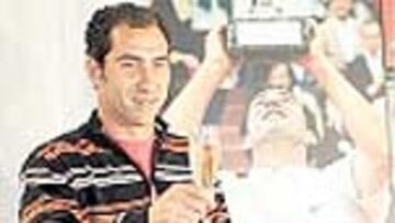 Albert Costa, ayer, en su adiós.