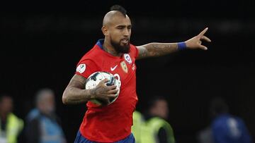 Arturo Vidal marc&oacute; en el partido entre Chile y Guinea.