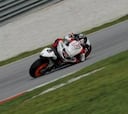 Márquez vuela por debajo del récord del circuito de Sepang