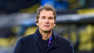 Jens Lehmann pierde los papeles y ataca la vivienda de su vecino con una motosierra