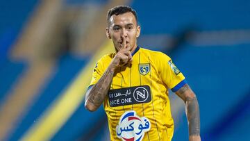 El club de Al-Taawoun disputó las semifinales de la Copa del Rey y su pase incluyó dedicatoria en torno al contrato del sudamericano.