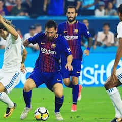 Messi no entiende de Clásicos amistosos: rotura a Modric y gol en el 3'