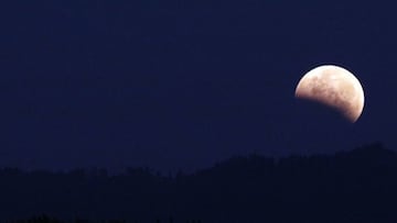 Don’t miss the Super Harvest Moon partial eclipse