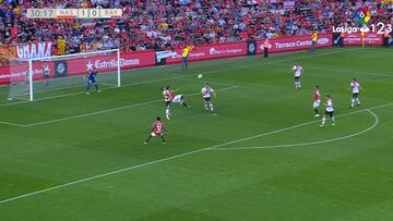 Así se firma una salvación: golazo de chilena acrobática del Nástic