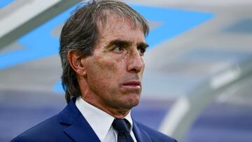 Jorge Guillermo Almada head coach of Pachuca during the 8th round match between Guadalajara and Pachuca as part of the Liga BBVA MX, Torneo Clausura 2025 at Akron Stadium, on February 22, 2025 in Guadalajara, Jalisco, Mexico.