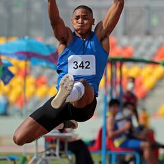 José Luis Mandros, el mejor saltador de Sudamérica