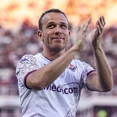 Socio de lujo para Neymar: Arthur