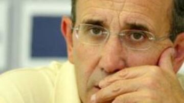 <b>ANSIOSO. </b>El entrenador del Deportivo no ve satisfechas las necesidades de su plantilla.