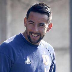 Mauricio Isla: Cagliari acuerda con Juventus y espera el sí del jugador