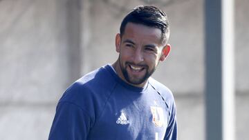 Mauricio Isla: Cagliari acuerda con Juventus y espera el sí del jugador