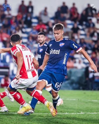 ¡°S¨¦ diferenciar cuando Recoba es mi padre y cuando mi entrenador¡±