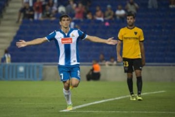 El delantero del Espanyol ha conseguido anotar tres de sus ocho goles con la cabeza. En esta campaña, Gerard se ha convertido en uno de los jugadores más completos del cuadro perico. En lo que va de temporada ya ha anotado más goles que desde que aterrizó en LaLiga.
