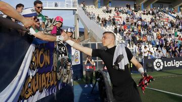 Lunin, querido por la afición de Leganés.