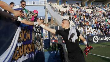 Lunin, querido por la afici&oacute;n de Legan&eacute;s.