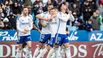 Maikel Mesa celebra su noveno tanto de la temporada frente al Tenerife.