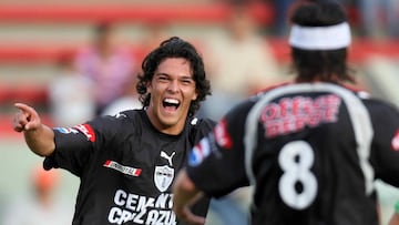 FUTBOL MEXICANO CLAUSURA 2007
TECOS VS PACHUCA
MEXSPORT DIGITAL IMAGE
25 February 2007: Action photo of Luis ANgel Landin of Pachuca celebrating a goal against Tecos during week 7 game of the Torneo de Clausura 2007./Foto de accion de Luis Angel Landin de Pachuca celebrando un gol en contra de Tecos, durante juego de la jornada 7 del Torneo de Clausura 2007. MEXSPORT/REFUGIO RUIZ