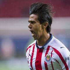 Chivas prestó a José Macías con elevada opción de compra