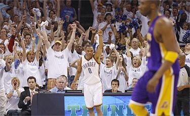He visto al futuro navegar las olas del pasado