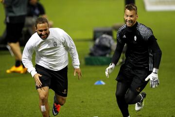 Gonzálo y Neto.