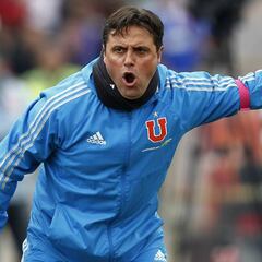 Hoyos: "Los chilenos sólo deberían aplaudir a Pizarro"