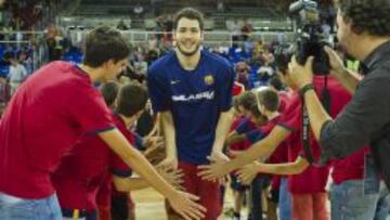 AMENAZA AZULGRANA. Abrines, en la presentación del Barça.