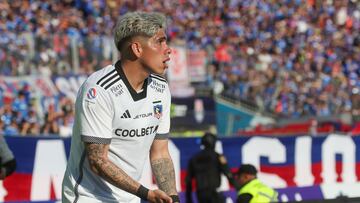 Futbol, Universidad de Chile vs Colo Colo.
Fecha 19, Campeonato Nacional 2024.
El jugador de Colo Colo Carlos Palacios es fotografiado contra Universidad de Chile durante el partido de primera division disputado en el estadio Nacional en Santiago, Chile.
10/08/2024
Jonnathan Oyarzun/Photosport
Football, Universidad de Chile vs Colo Colo.
19th turn, 2024 National Championship.
Colo Colo's player Carlos Palacios is pictured against Universidad de Chile during the first division match held at the Nacional stadium in Santiago, Chile.
10/08/2024
Jonnathan Oyarzun/Photosport