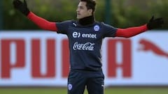 Alexis Sánchez: "Neymar hace cosas que nadie se atreve"