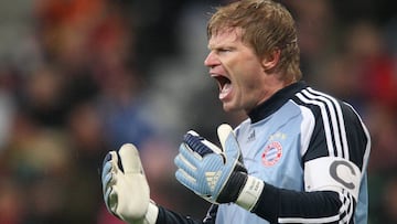 Bayern Munich's goalkeeper Oliver Kahn shouts instructions during the first-leg UEFA Cup quarter-final football match Bayern Munich vs. Getafe CF on April 3, 2008 at the Allianz Arena in the southern German city of Munich. AFP PHOTO DDP/ OLIVER LANG