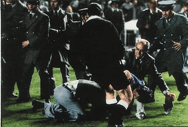 Desde el club alemán se ha contado muchas veces que aquel partido en el Bernabéu, con agresión incluida, reforzó la mentalidad del Bayern como equipo “inmune” a la presión en estadios hostiles. Jugadores como Uli Hoeneß y el propio club han señalado ese día como el origen simbólico de la fama de bestia negra del Real Madrid en Europa. 