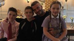 La familia y sus excompa&ntilde;eros en el Rel Madrid felicitan a David Beckham en su 43 cumplea&ntilde;os.