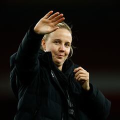 England’s Beth Mead unlikely to make World Cup