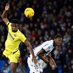 Aprobados y suspensos de la Real: delanteros de artificio y regalos inexplicables