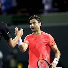 Ferrer se da dos semanas para decidir si entrena a Zverev