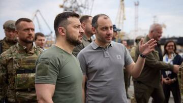 ODESSA, UKRAINE - JULY 29: (----EDITORIAL USE ONLY â MANDATORY CREDIT - "UKRAINIAN PRESIDENCY / HANDOUT" - NO MARKETING NO ADVERTISING CAMPAIGNS - DISTRIBUTED AS A SERVICE TO CLIENTS----) Ukrainian President Volodymyr Zelensky  visits port of Odessa  in Odessa, Ukraine on July 29, 2022. (Photo by Ukrainian Presidency/Handout/Anadolu Agency via Getty Images)