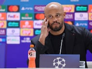 Bayern Munich's Belgian coach Vincent Kompany gives a press conference on the eve of the UEFA Champions League quarter final first leg football match against Real Madrid CF, at Santiago Bernabeu Stadium in Madrid, on April 6, 2026. (Photo by Thomas COEX / AFP)