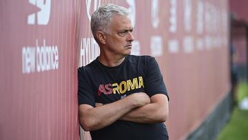 Mou debutará en Roma contra la Fiorentina