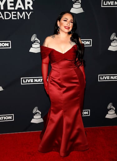 Georgina deslumbra en la gala los Latin Recording Academy
