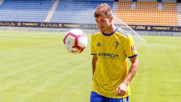 El Lugo y el Celta negocian la cesi¨®n de Juan Hern¨¢ndez
