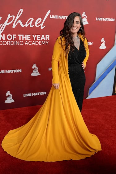 Silvia Perez Cruz posa en la alfombra roja de la gala 'Persona del Año' de los Latin Grammy 2025. 
