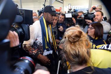 Usain Bolt cumple 32: de atleta a futbolista en s¨®lo un a?o