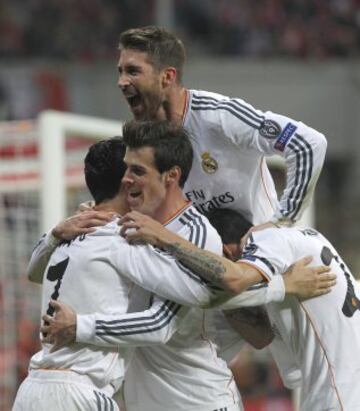 Los jugadores celebran el 0-3 de Cristiano. 