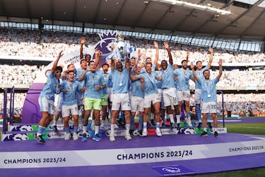 El Manchester City se coronó campeón de la Premier League 2023-24, y de paso se convirtió en el primer club en ganar cuatro ligas seguidas en la historia del fútbol inglés.