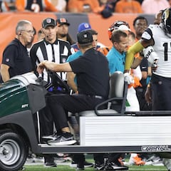 Jags receiver D.J. Chark suffers broken ankle in Bengals loss