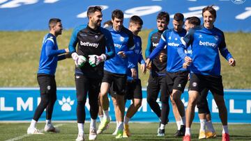 Entrenamiento del viernes del Deportivo Alav&eacute;s