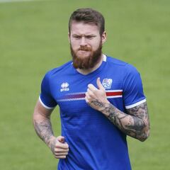 Gunnarsson: "Paul Pogba es uno de los mejores del mundo"