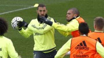 Karim Benzema durante el entrenamiento.