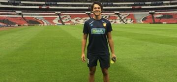 Hijo del exfutbolista del Morelia tiene la nacionalidad mexicana, aunque se encuentra en las inferiores del Herediano de Costa Rica, país natal de su padre. Volante por izquierda, cuenta con 21 años de edad y llegaría de 28 al 2026.