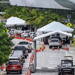 ¿Cuáles son las excepciones para el uso de la mascarilla en el coche y qué multas hay?